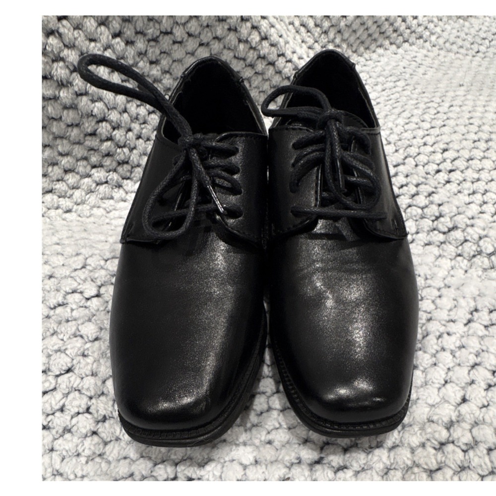 Perry Ellis Portfolio Boys black Faux Leather Square Toe Lace-Up Derby 1